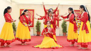 Basantotsav was celebrated with great pomp at Maharana Mewar Public School, Udaipur