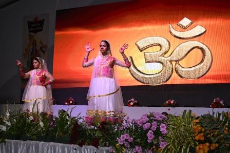 “Bharat Gaurav Gatha” Performance Ignites Patriotic Fervour Among Audience