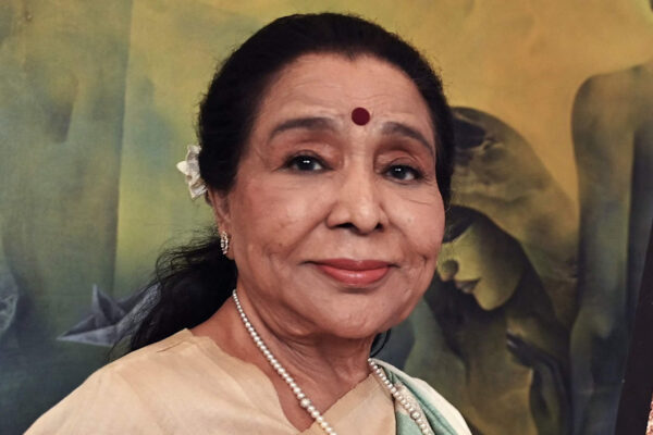 Melody Falls Silent: Iconic Singer Asha Bhosle No More