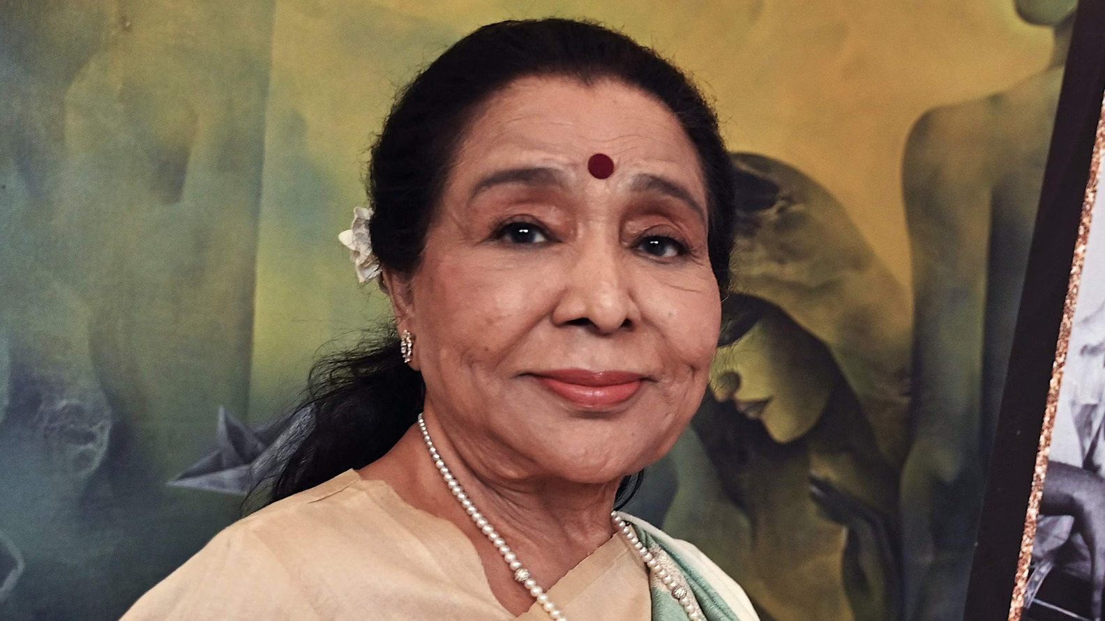 Melody Falls Silent: Iconic Singer Asha Bhosle No More
