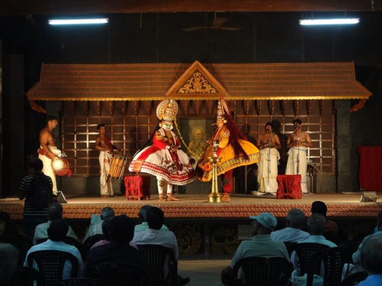 Kanakakkunnu comes alive with art & culture
